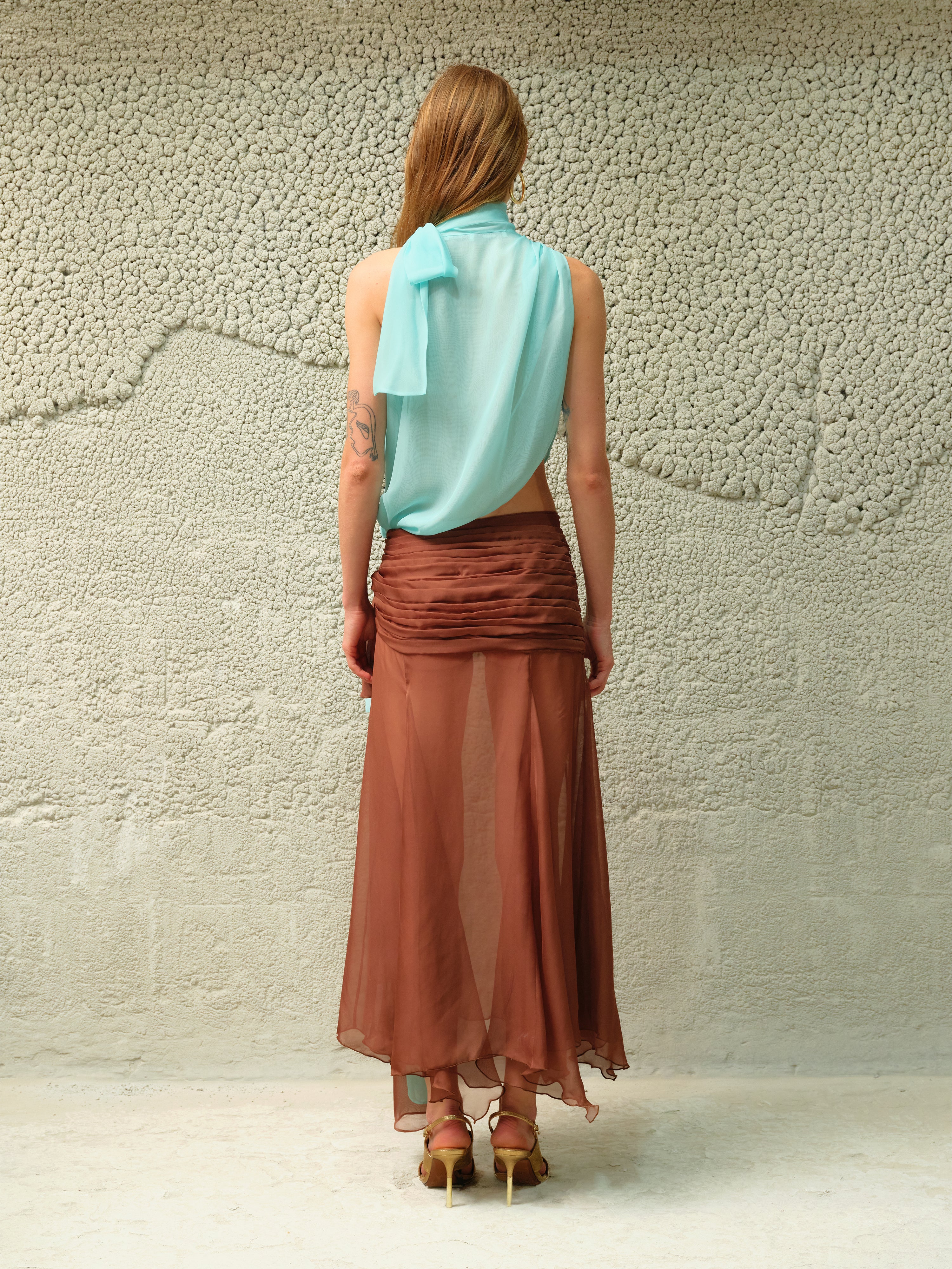 DALIA - Two-tone draped chiffon gown with bow detail