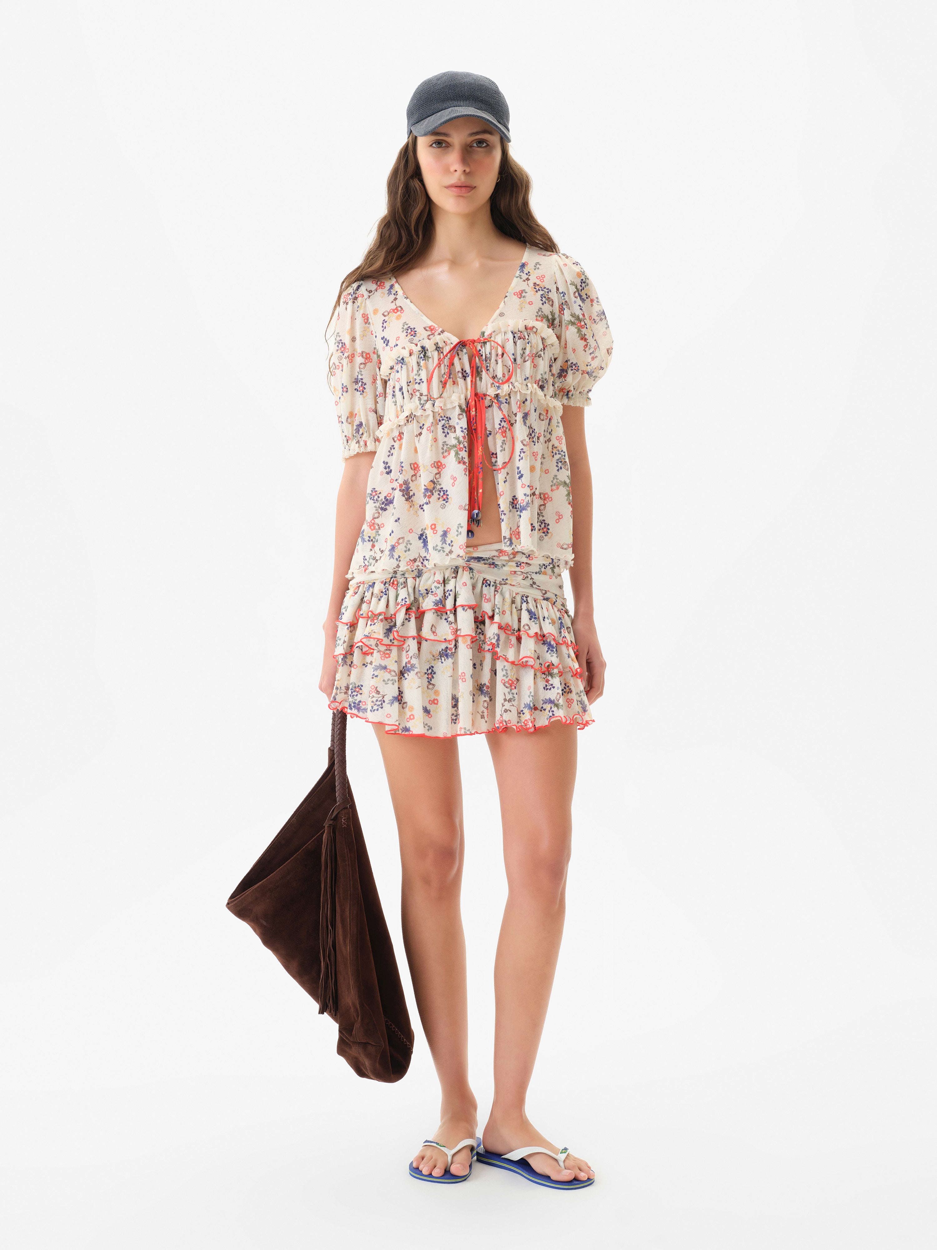 EMMA - Floral print v-neck mesh top with cntrast bust tie detail