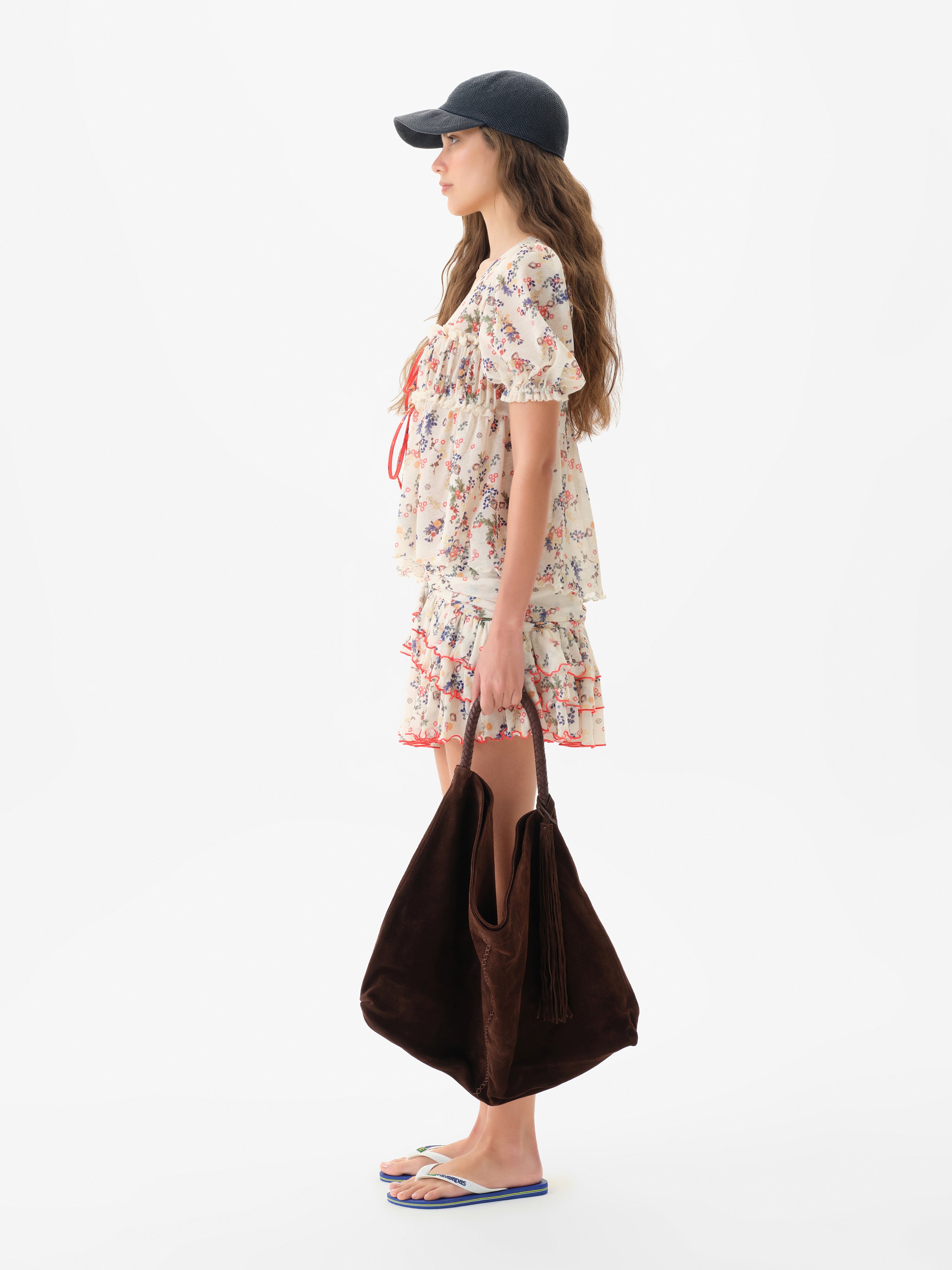 EMMA - Floral print v-neck mesh top with cntrast bust tie detail