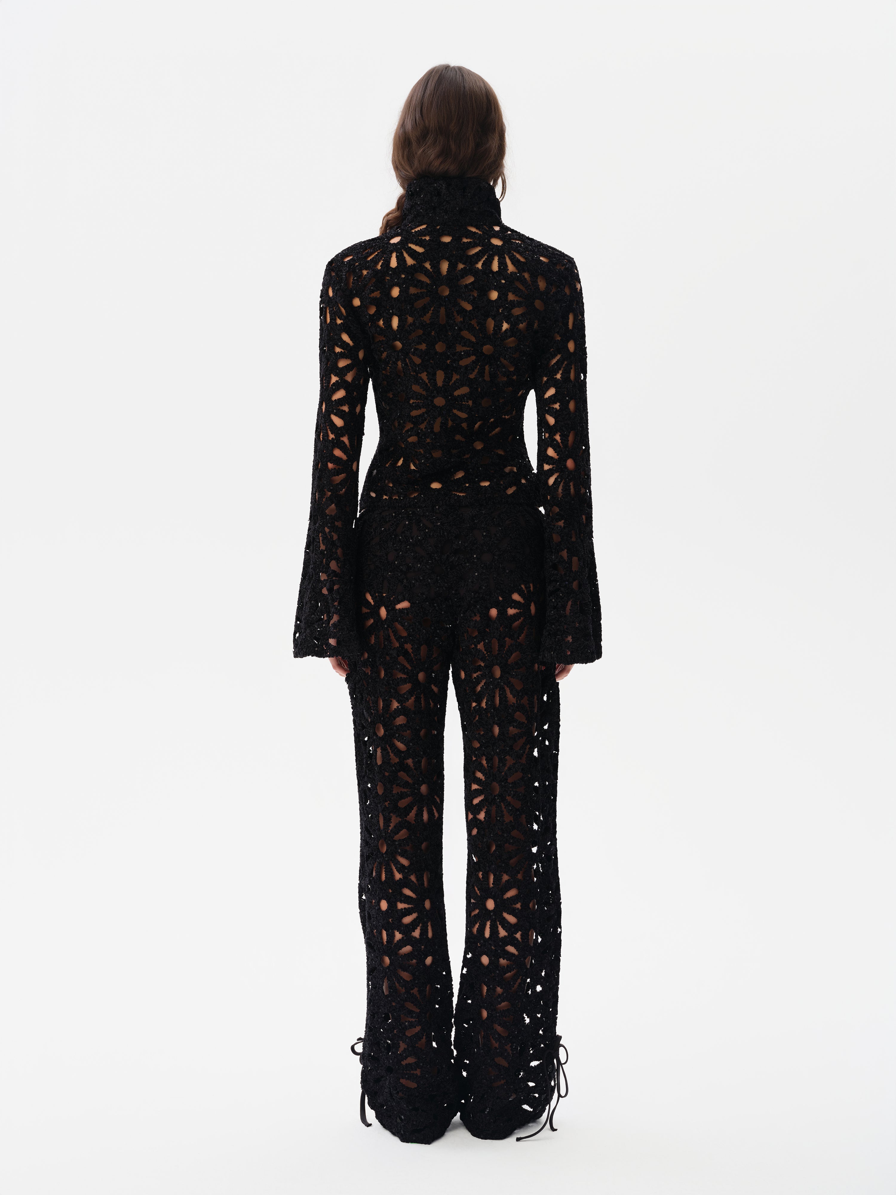 JUN - Embroidered fluted top with front zipper by SIEDRÉS