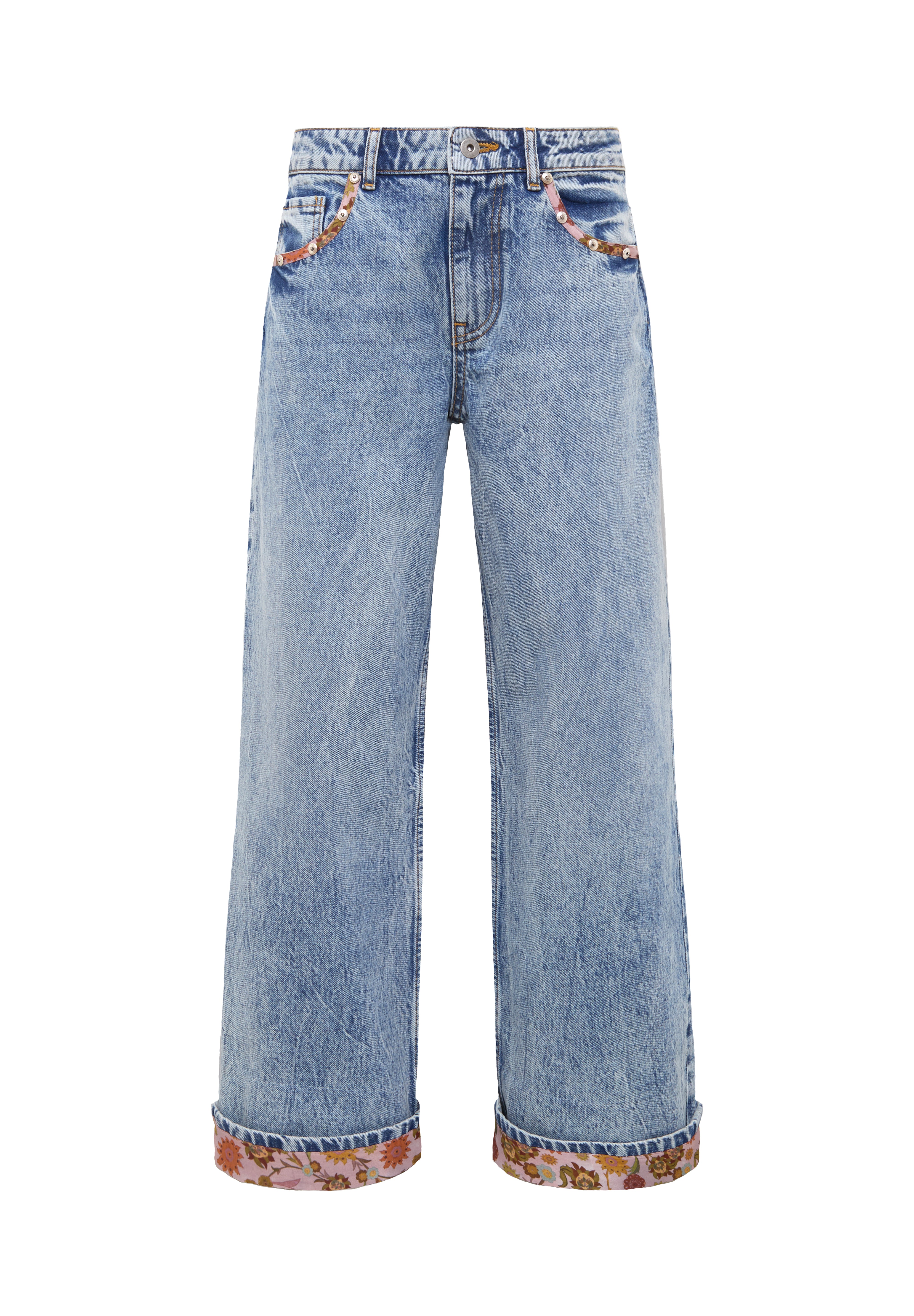 JUNIE - Light wash jean with turned up cuffs