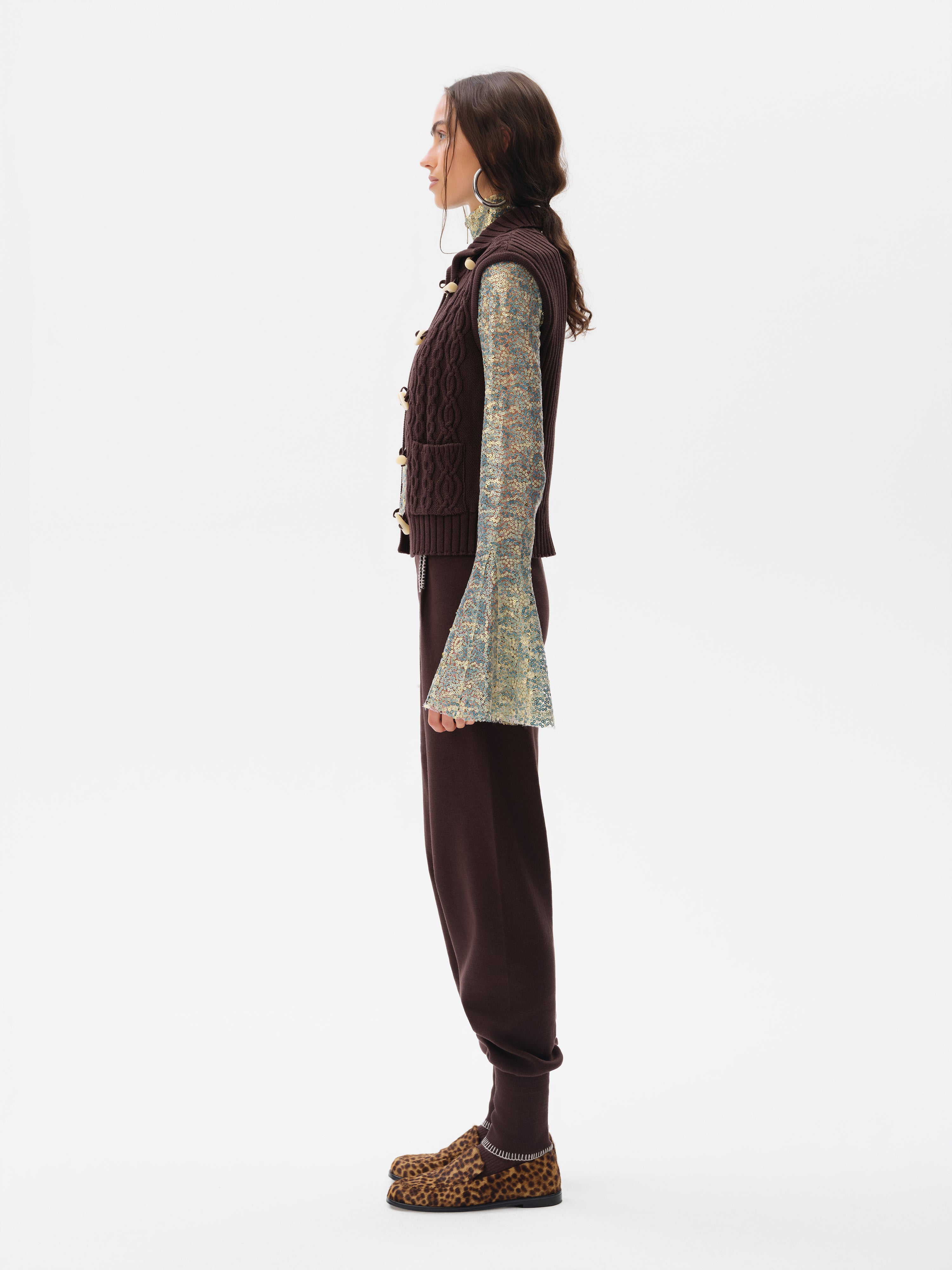 LESNA - High-neck cable knit vest with front pockets