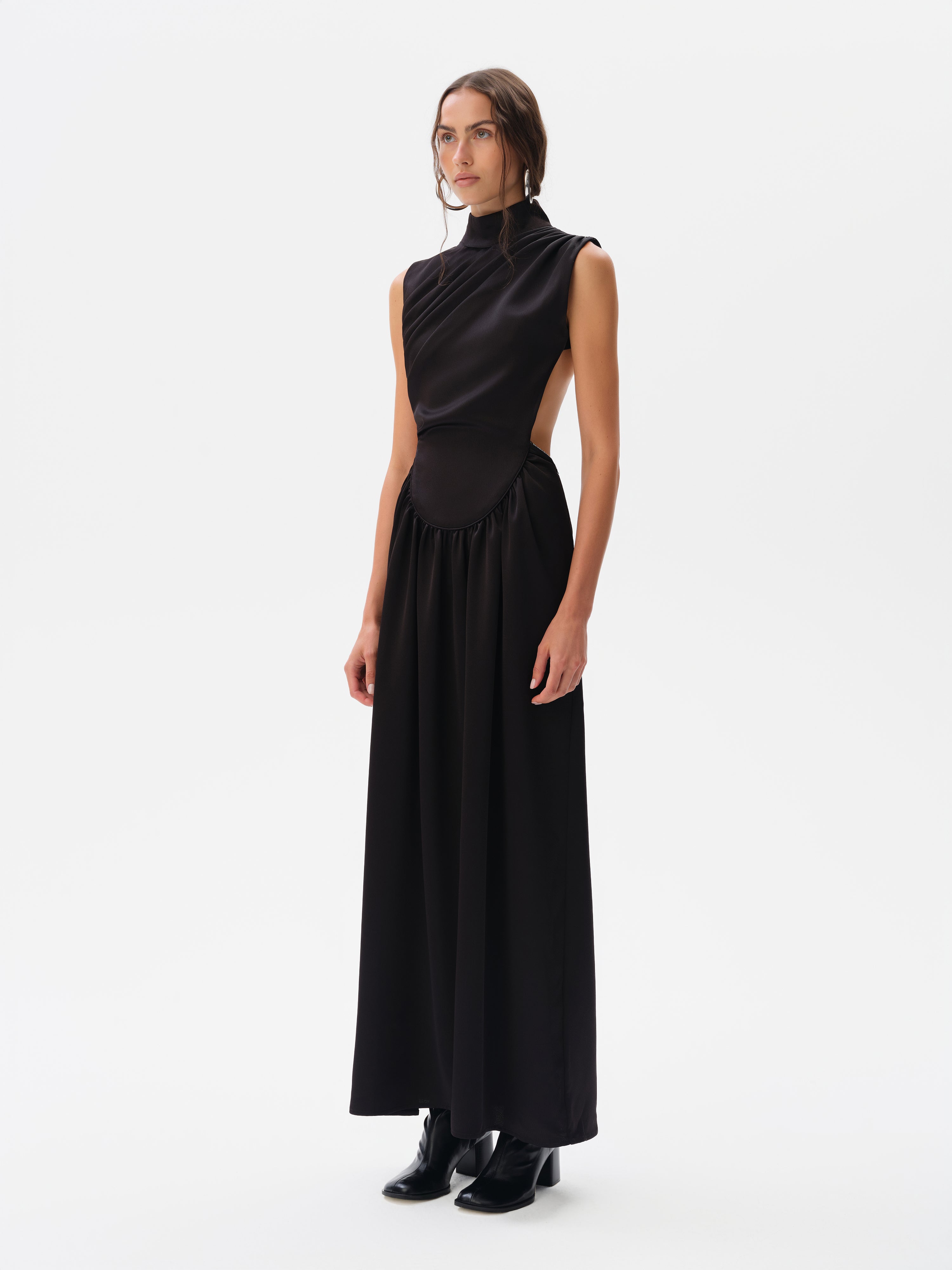 MARGOT - Open-back silver-trimmed satin maxi dress