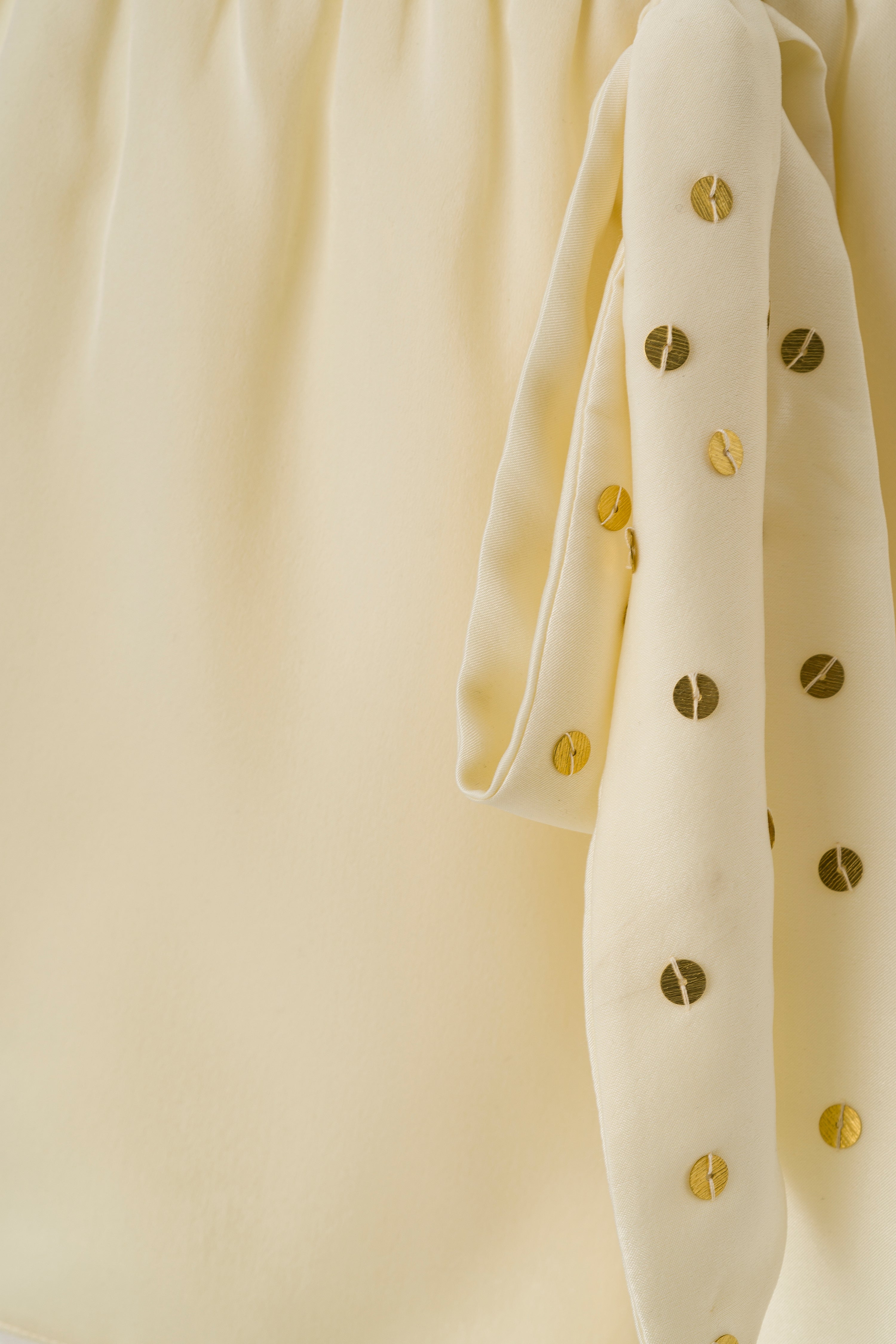 MOJJA - Lace and bow detailed mini shorts