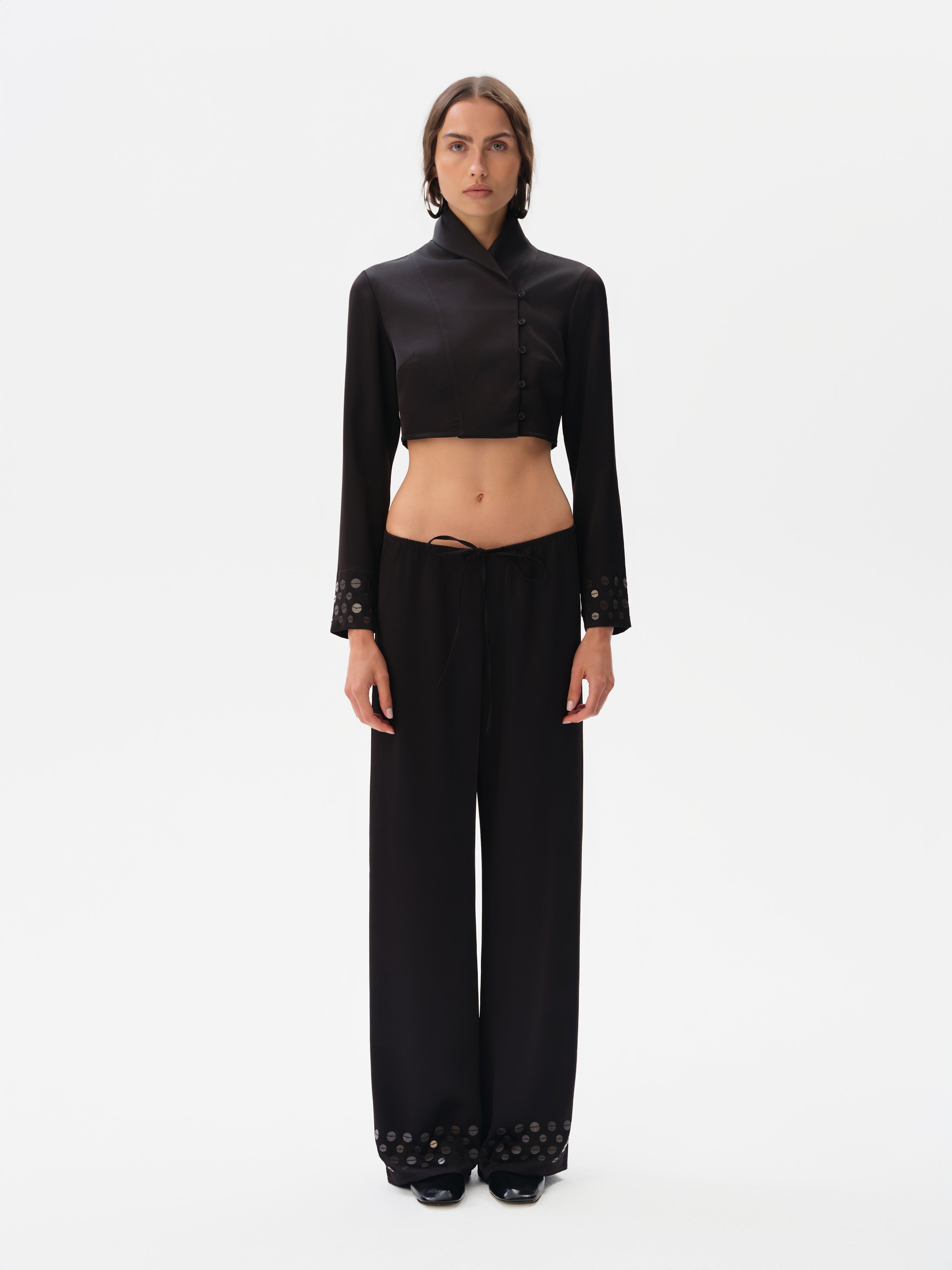 NOVA - Satin cropped shirt with embroidered sleeve cuffs