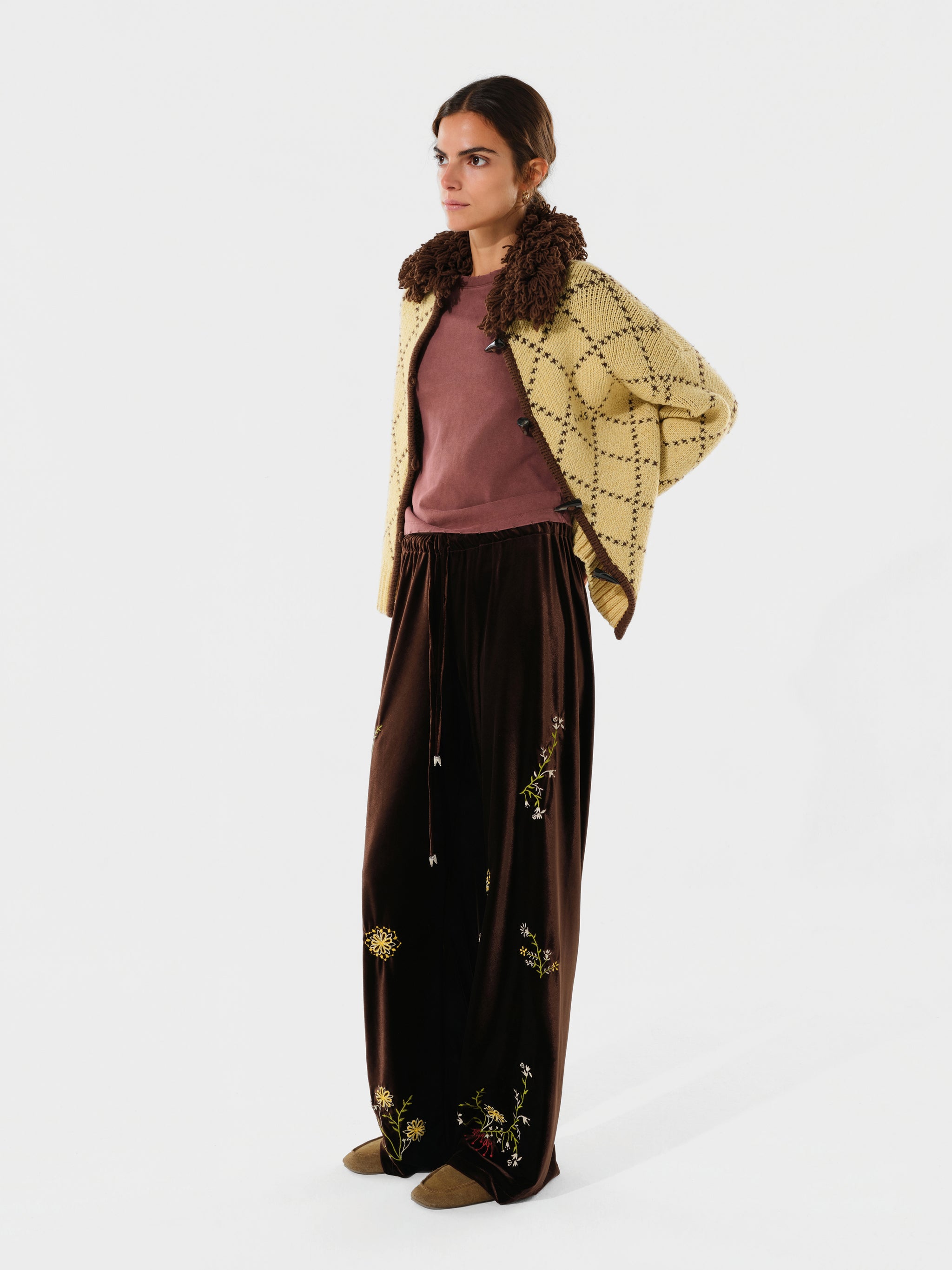 OLLIE - Oversized chunky knit cardigan with textured yarn collar