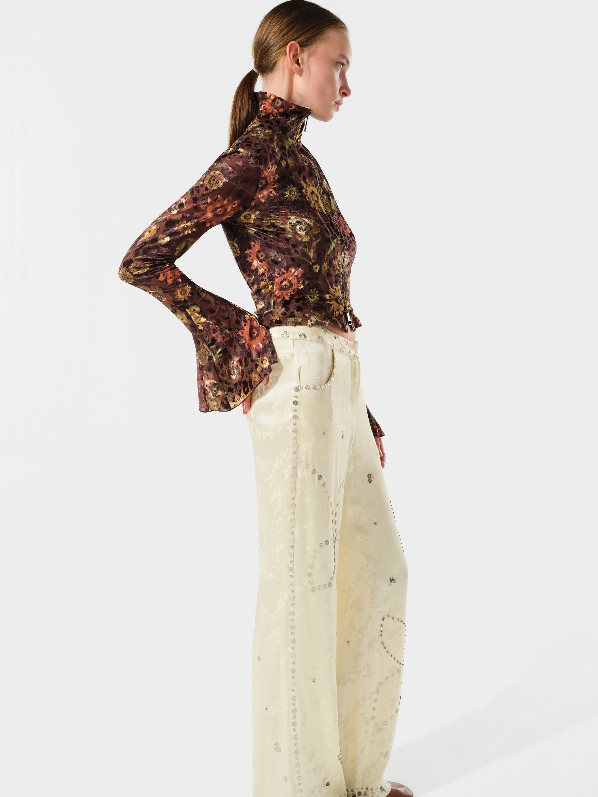JUN - Velvet devoré fluted top with front zipper